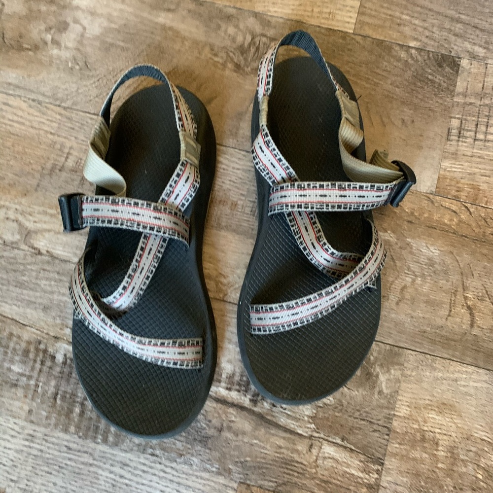 Men’s chacos size 14